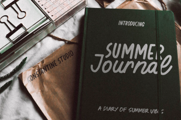Summer Journal: A Vintage Script & Sans Serif Font for Friendly Branding